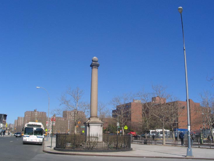 Sparnish War Memorial, Graham Square, Mott Haven, The Bronx
