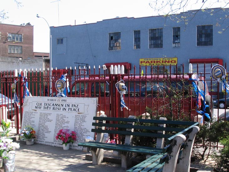 Happy Land Memorial Sitting Area, Southern Boulevard and East Tremont Avenue, East Tremont, The Bronx