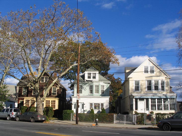 Houses off of Van Cortlandt Park East Near 242nd Street, Woodlawn, The Bronx