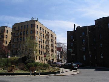 Carpenter Avenue, East 219th Street and Bronx Boulevard, Williamsbridge, The Bronx