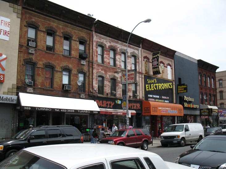 Knickerbocker Avenue, Bushwick, Brooklyn