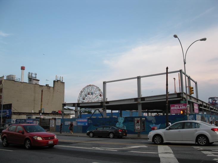 Surf Avenue, Coney Island Amusement Core, Coney Island, Brooklyn, August 19, 2011