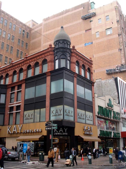 Fulton Street and Hoyt Street, SW Corner, Fulton Street Mall, Downtown Brooklyn