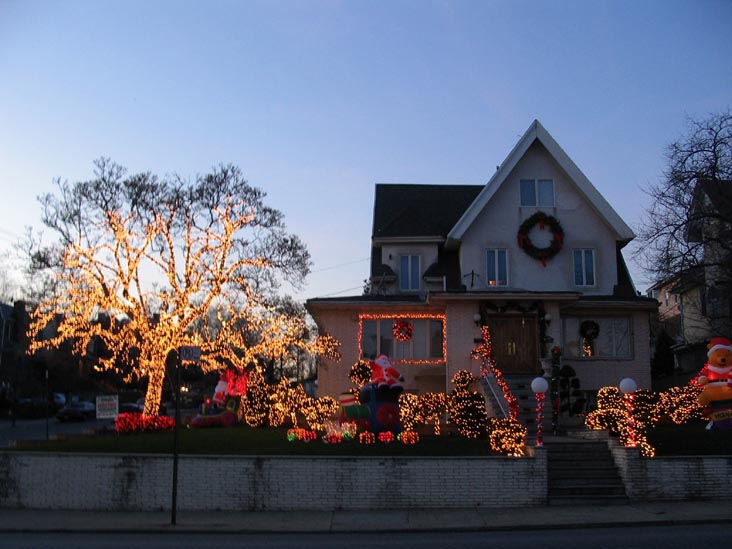 Dyker Heights Christmas Lights, 12th Avenue and 84th Street, Dyker Heights, Brooklyn