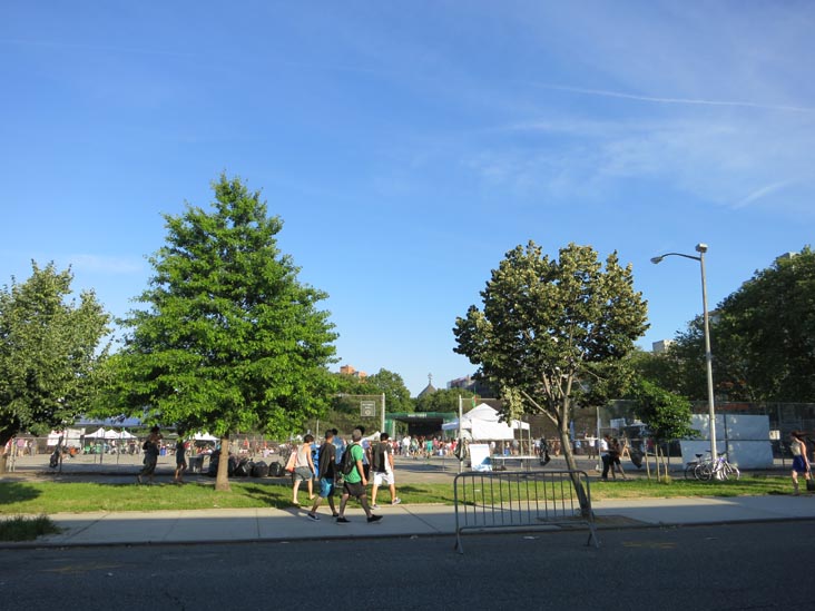 Bedford Avenue, McCarren Park, Greenpoint, Brooklyn, June 16, 2012