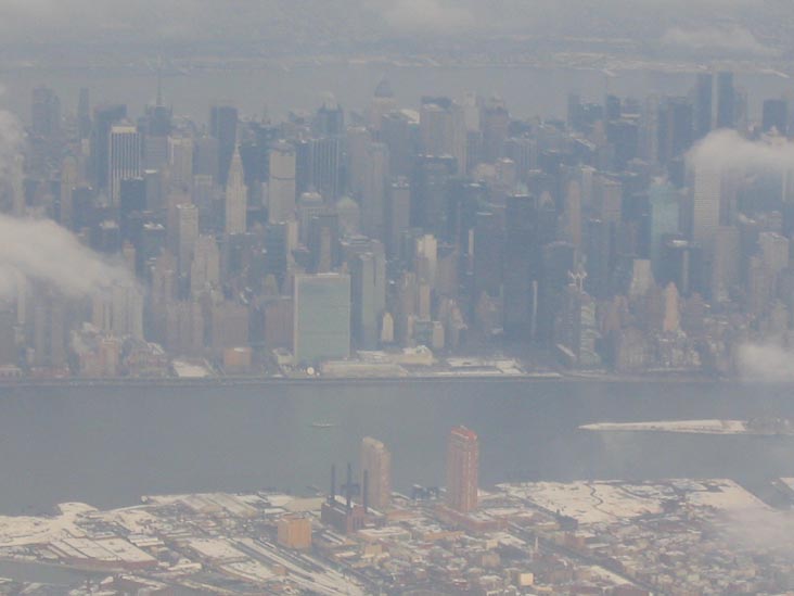 Landing at LaGuardia: Hunters Point, Long Island City, Queens and Midtown Manhattan From the Air