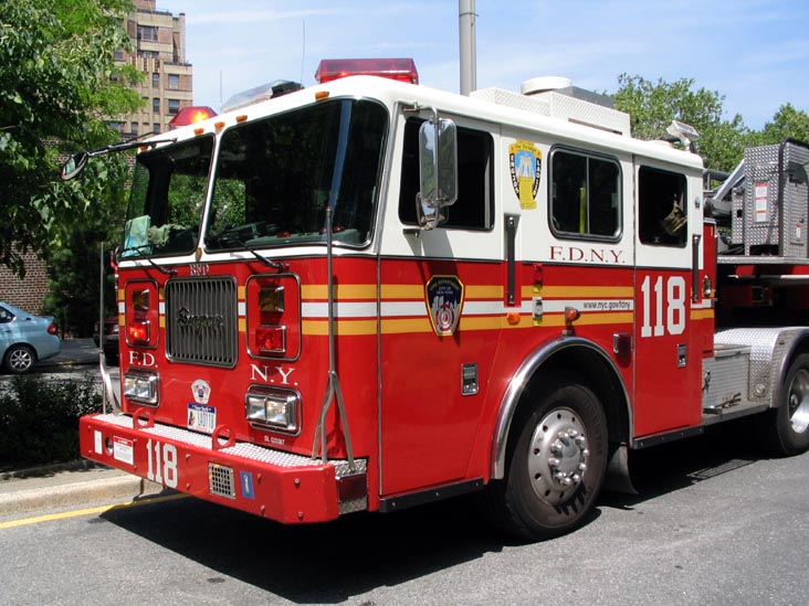 Firetruck, Cadman Plaza, Downtown Brooklyn, May 22, 2007