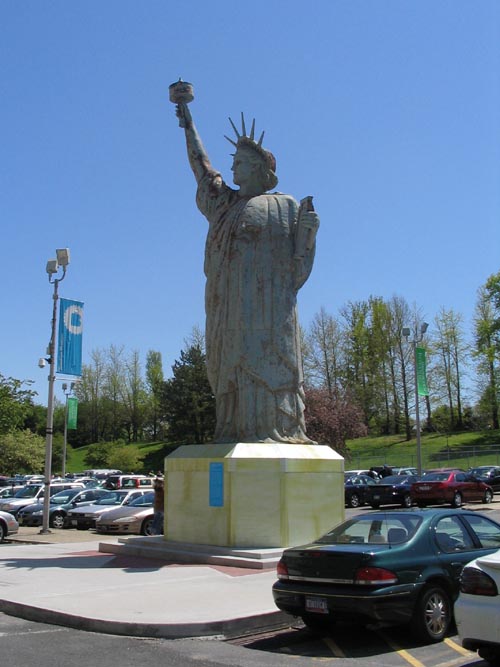 Statue of Liberty, Brooklyn Museum Parking Lot, April 29, 2006