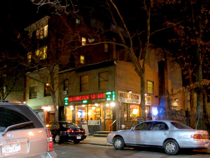 Washington Square Diner, 150 West 4th Street, Greenwich Village, Manhattan