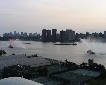 Fireboats, East River, Macy's 4th of July Fireworks From Hunters Point, Long Island City, Queens, Sunday, July 4, 2004