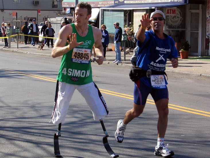 New York City Marathon, Vernon Boulevard, Hunters Point, Long Island City, Queens, November 7, 2004