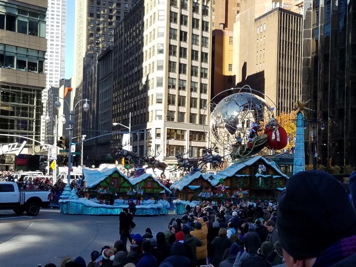 Santa Claus, Macy's Thanksgiving Day Parade, Columbus Circle, Midtown Manhattan, November 23, 2017