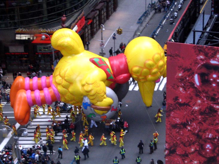 Big Bird Balloon, Macy's Thanksgiving Day Parade, Times Square, Midtown Manhattan, November 25, 2004