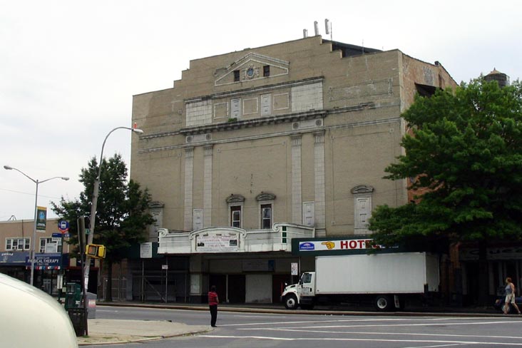 Queens Theater, 219-36 Jamaica Avenue, Queens Village, Queens