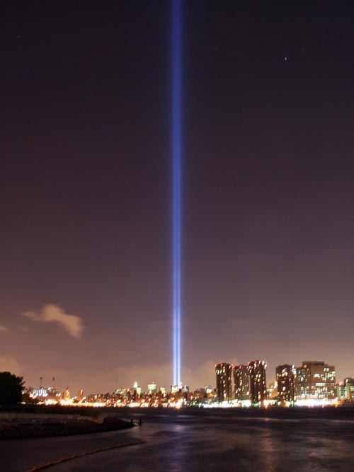 Tribute in Light from Hunters Point, Long Island City, Queens, September 11, 2007