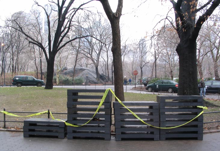 Preparations for Christo and Jeanne-Claude's The Gates Project, Wien Walk, Central Park, January 13, 2005