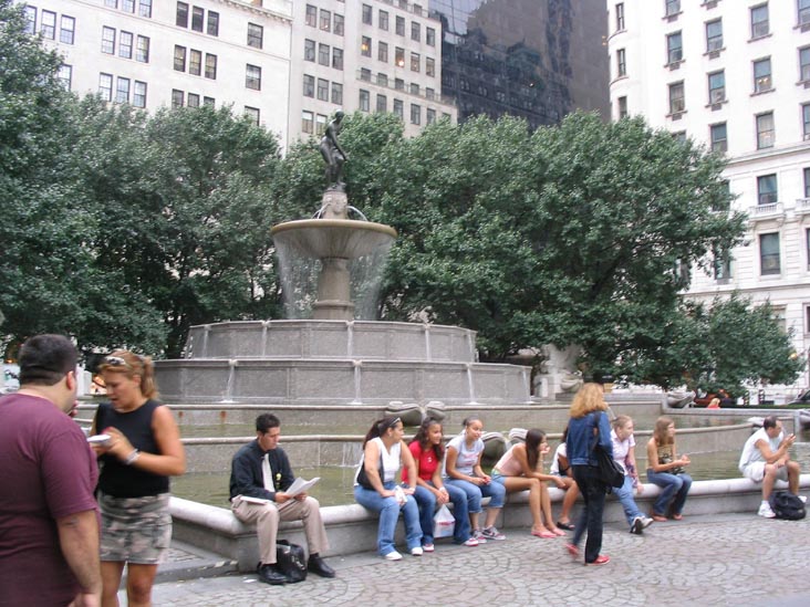 Pulitzer Fountain, Grand Army Plaza, Manhattan, August 11, 2004