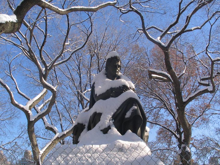 Sir Walter Scott Statue, The Mall, Central Park, Manhattan, December 9, 2005