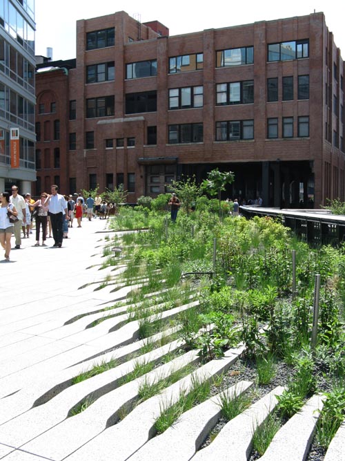 High Line Near 16th Street and Tenth Avenue, Manhattan