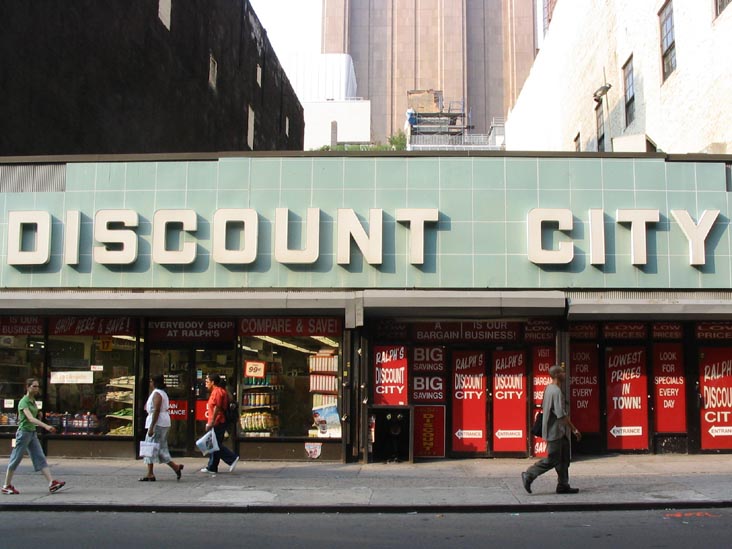 Ralph's Discount City, 95 Chambers Street, Lower Manhattan