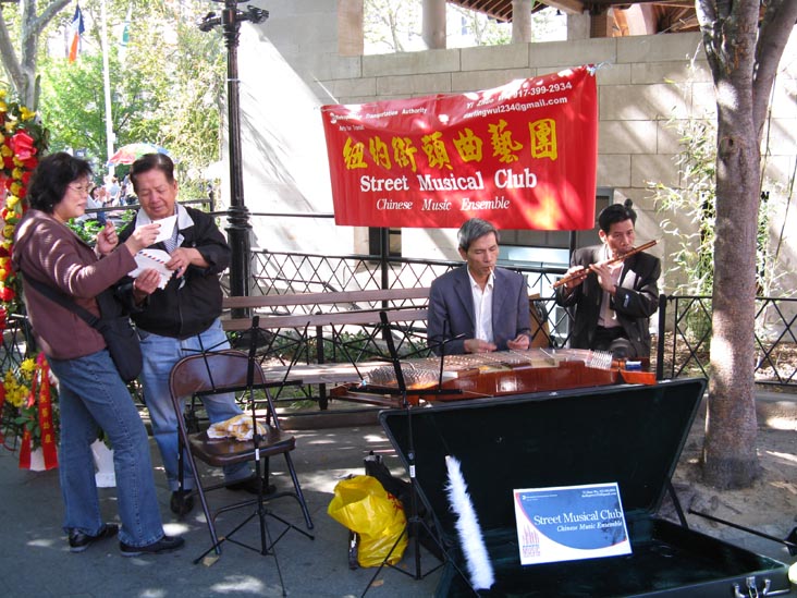 Street Musical Club, Columbus Park, Chinatown, Lower Manhattan