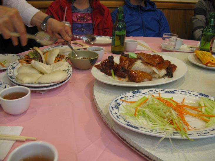 Peking Duck, Hsin Wong Restaurant, 72 Bayard Street, Chinatown, Lower Manhattan, October 10, 2009, 6:30 p.m.