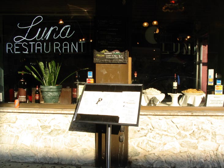 Luna Restaurant, 112 Mulberry Street, Little Italy, Lower Manhattan, July 29, 2004