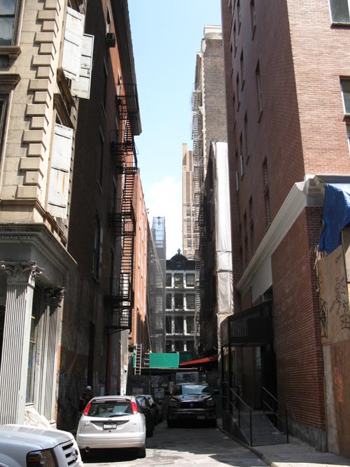 Looking North Up Franklin Place From Franklin Street, Tribeca, Lower Manhattan, August 8, 2011