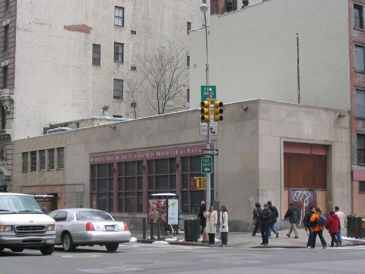 23rd Street and Second Avenue, SE Corner, Midtown Manhattan