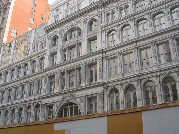 Stern's 32-46 West 23rd Street, Midtown Manhattan
