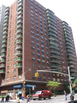 Lexington Avenue and 34th Street, NW Corner, Midtown Manhattan