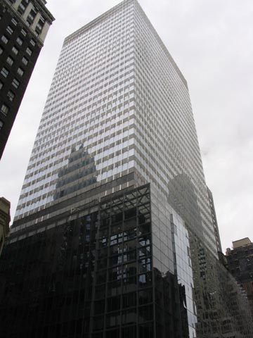 Madison Avenue and 42nd Street, SW Corner, Midtown Manhattan