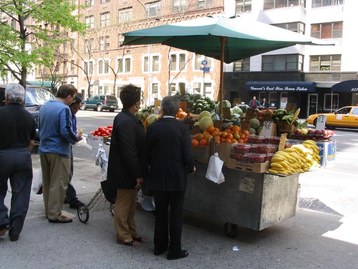Fruitstand, 57th Street and First Avenue, Midtown Manhattan