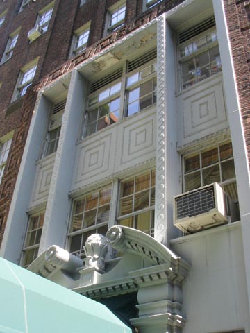 One Beekman Place Entrance