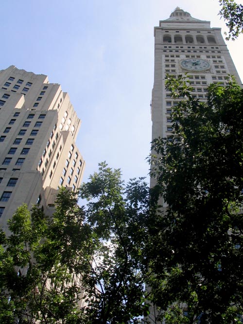 Met Life Building From Madison Square Park, Midtown Manhattan