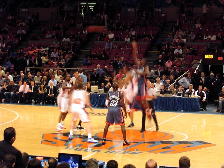 Tip-Off, New York Knicks vs. Charlotte Bobcats, Madison Square Garden, Midtown Manhattan, April 9, 2008