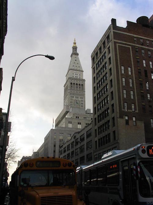 Met Life Building, 23rd Street and Madison Avenue, Midtown Manhattan, March 18, 2004