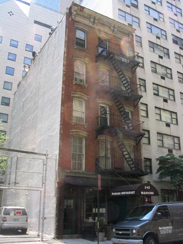 342 East 46th Street, Midtown Manhattan