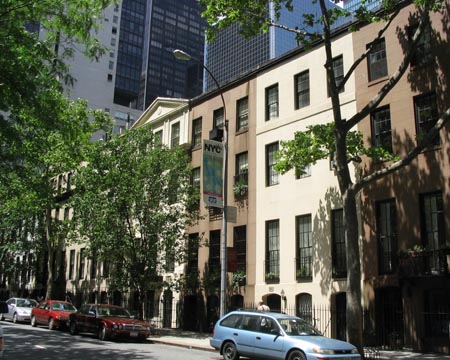 Turtle Bay Gardens Historic District, North side of 48th Street between Second and Third Avenues, Midtown Manhattan