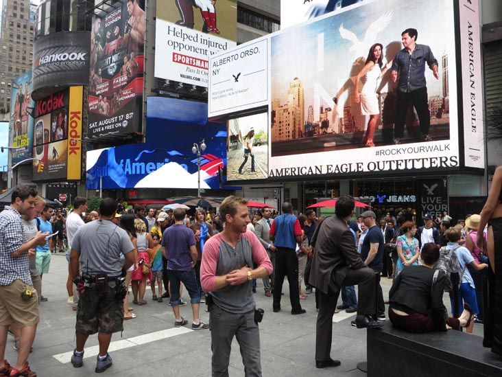 Law & Order: SVU Shoot, Duffy Square, Times Square, Midtown Manhattan, August 12, 2013
