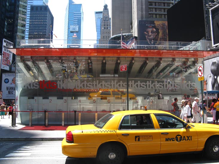 TKTS Booth, Duffy Square, Times Square, Midtown Manhattan, July 6, 2009