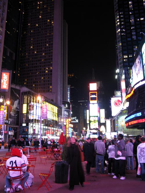 Times Square Pedestrian Mall, Times Square, Midtown Manhattan, November 12, 2009