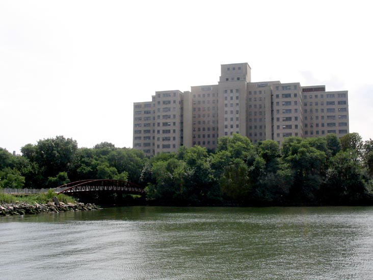 Inlet Separating Randall's and Ward's Islands, Little Hell Gate Bridge, Manhattan Psychiatric Center Grounds