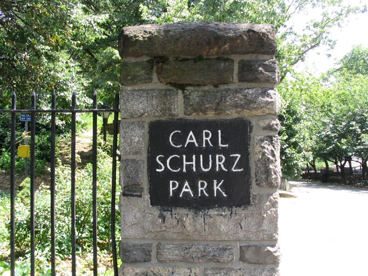 Carl Schurz Park, 86th Street Entrance, Upper East Side, Manhattan
