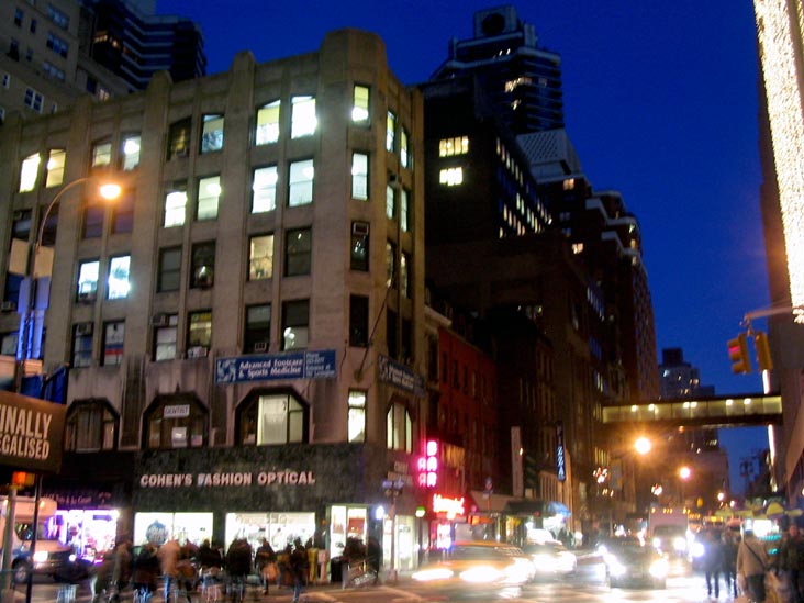 Subway Inn, 143 East 60th Street, Upper East Side, Manhattan