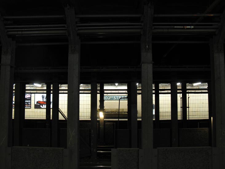 103rd Street Subway Station, East Harlem, Manhattan, January 28, 2010
