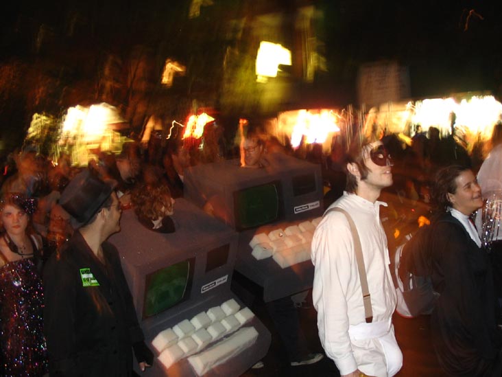 Radio Shack TRS-80 Machines, New York's Village Halloween Parade 2005, Greenwich Village