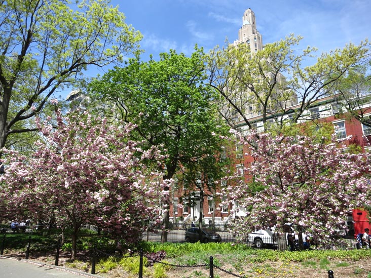 Washington Square Park, Greenwich Village, Manhattan, April 30, 2013