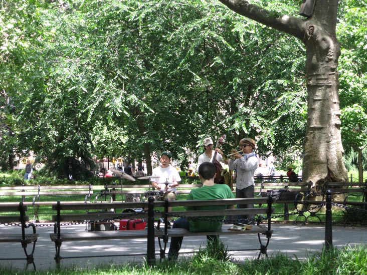 Washington Square Park, Greenwich Village, Manhattan, June 5, 2013