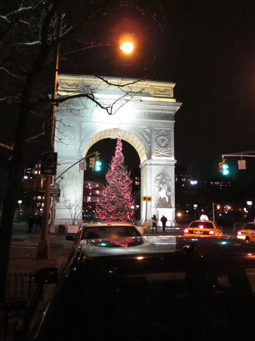 Washington Arch, Washington Square Park, Greenwich Village, Manhattan, December 16, 2010